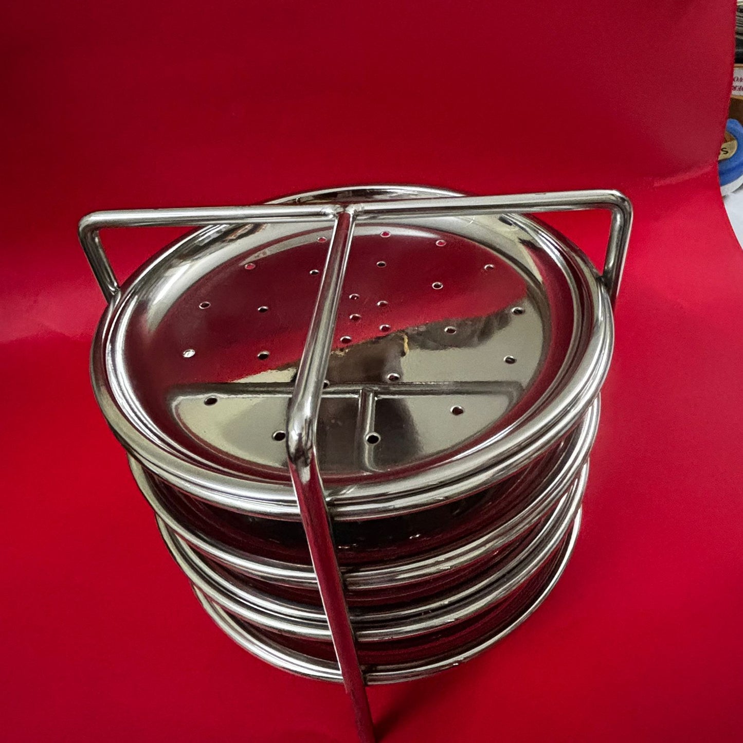 Idiyappam Stand with 4 Plates