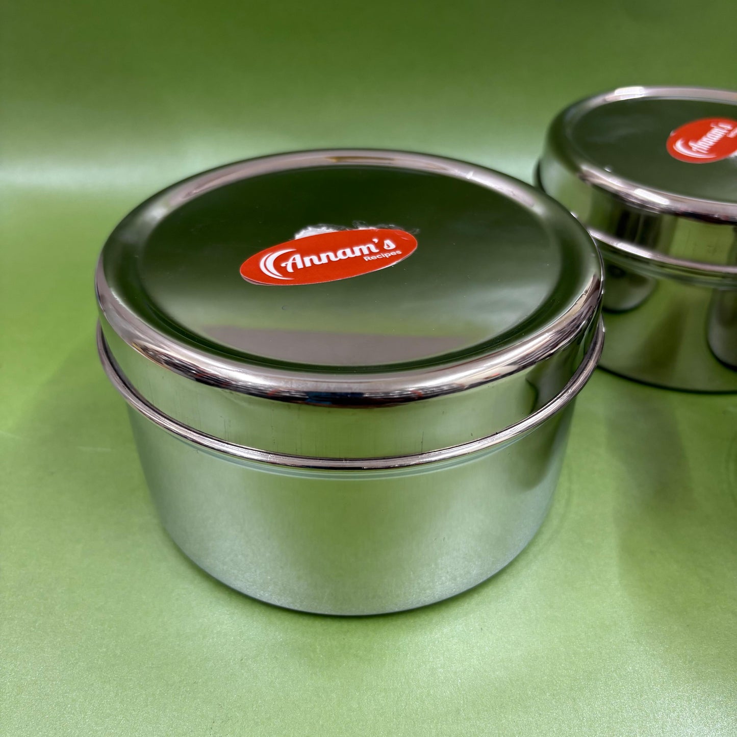 Plain Food Pack in Stainless Steel