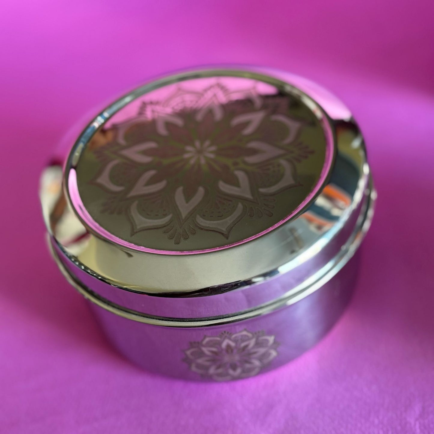 Flowers Tiffin box in stainless steel