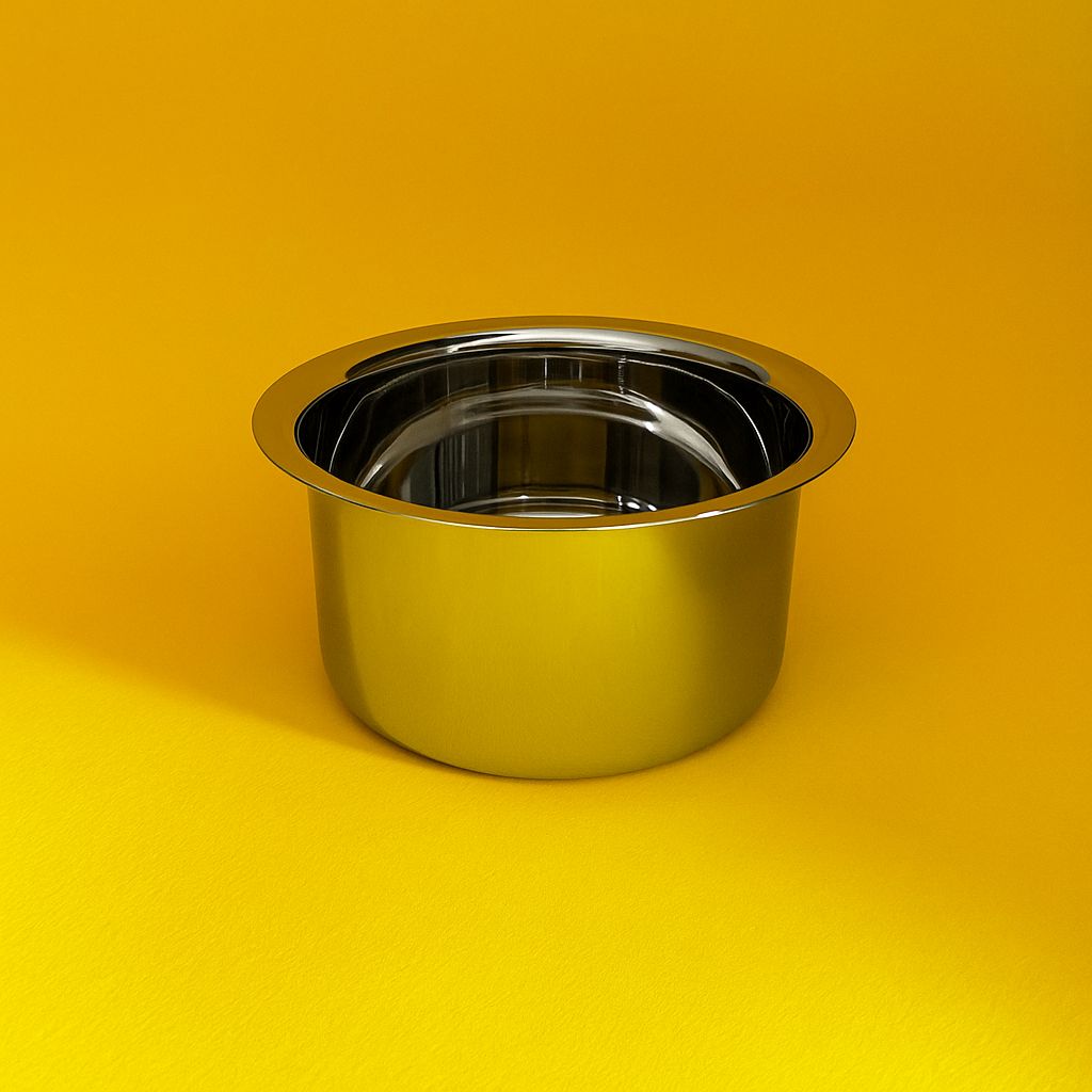 Serving bowls for dining table in stainless steel