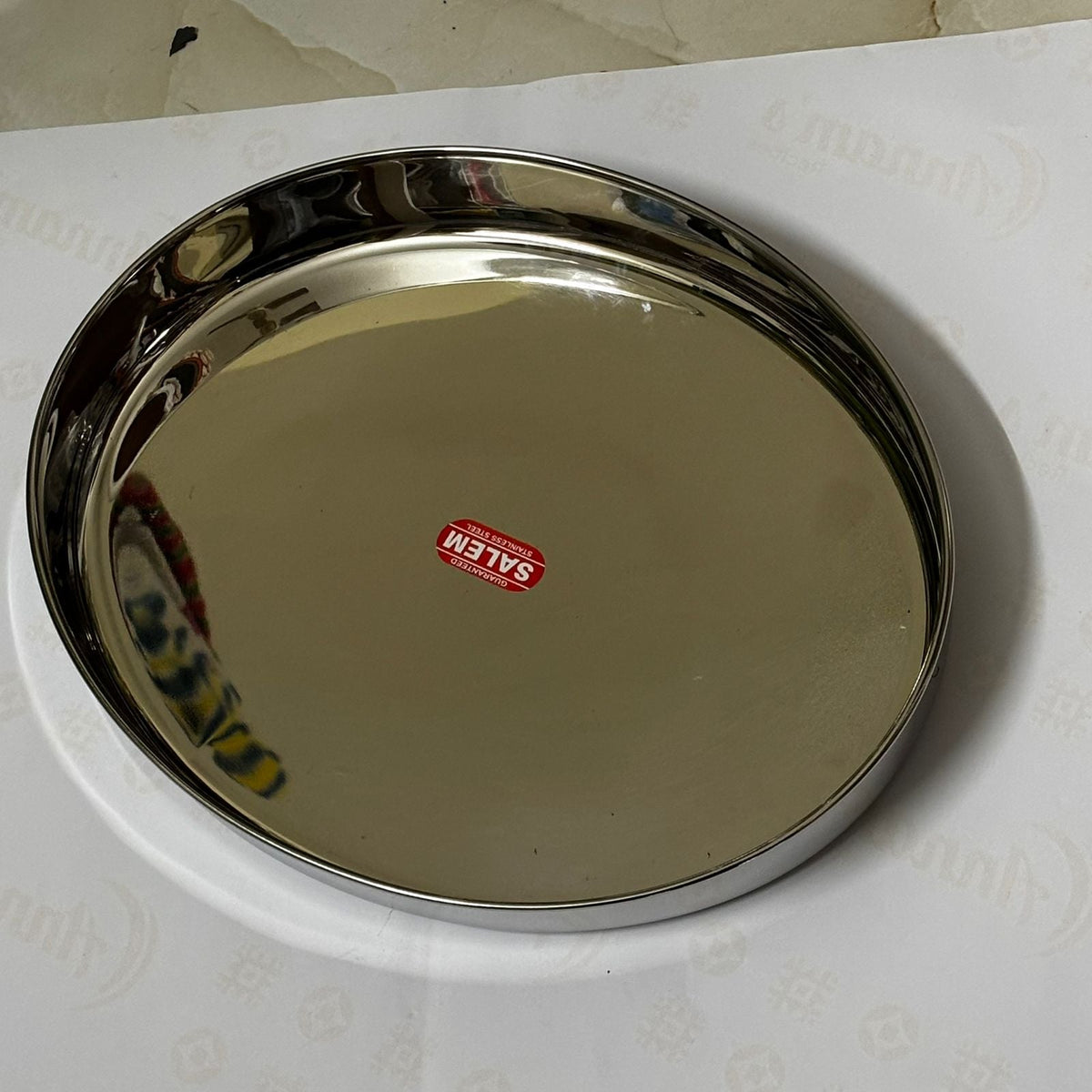 Plates & Trays: Oval Lunch plate In Stainless Steel
