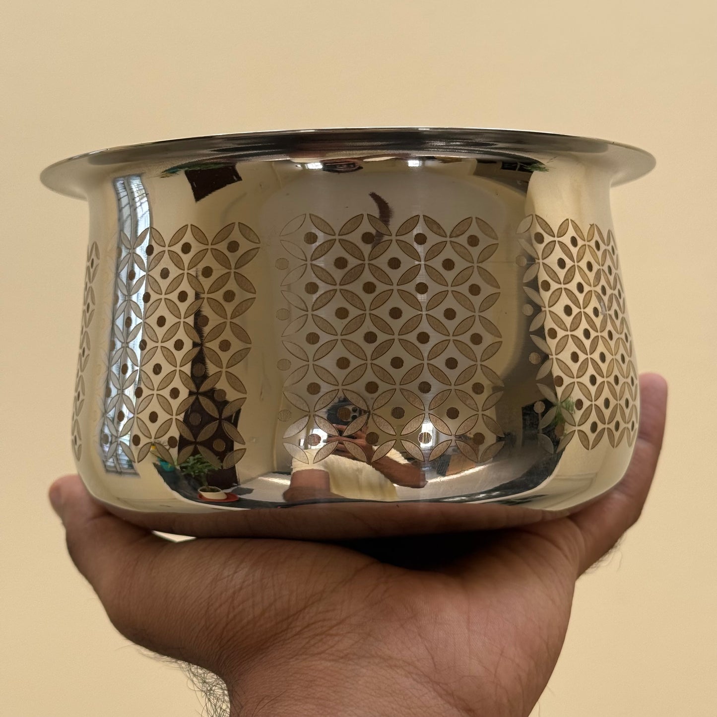 Chettinad Laser Adukku Satti - Stainless Steel Serving Bowls VS