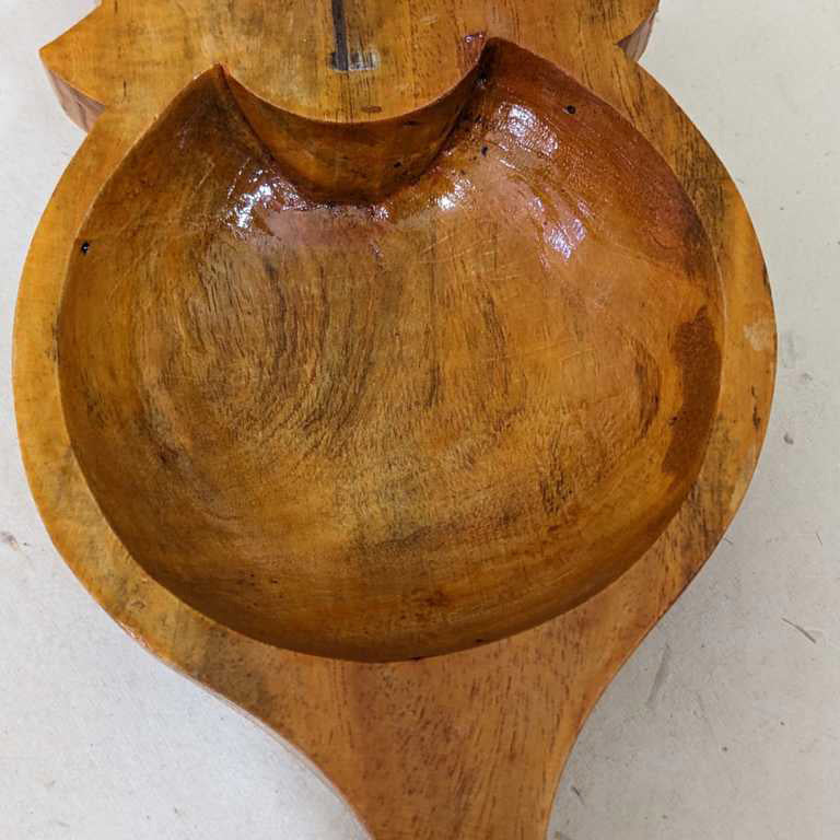 Chettinad Traditional Coconut Scraper Wood with Bowl- Chettinad Aruvamanai