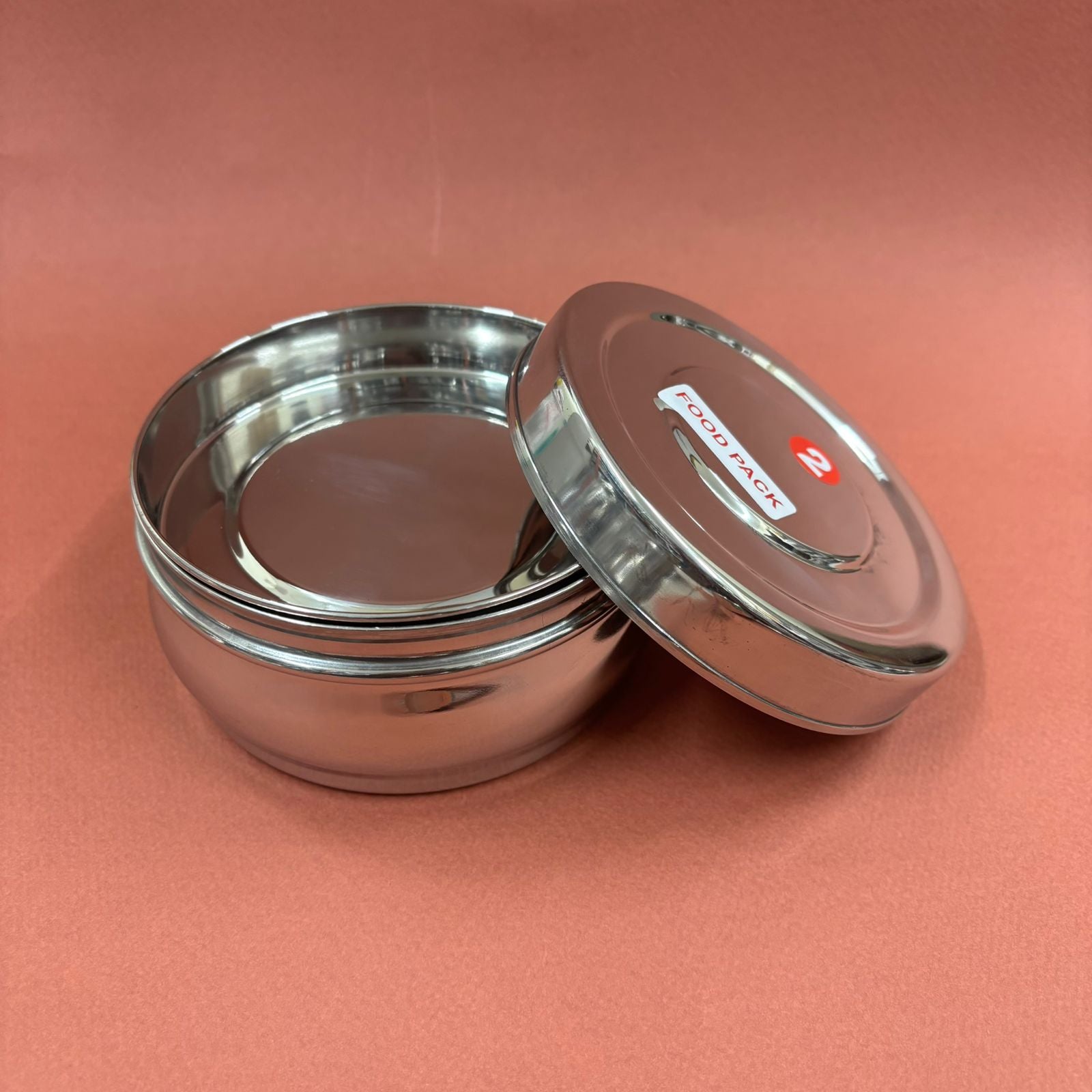 Premium bulging stainless steel lunchbox designed for storing fresh food