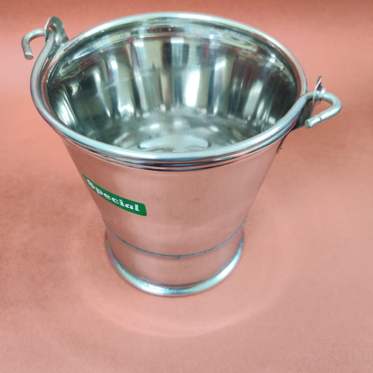 Serving Bucket Small