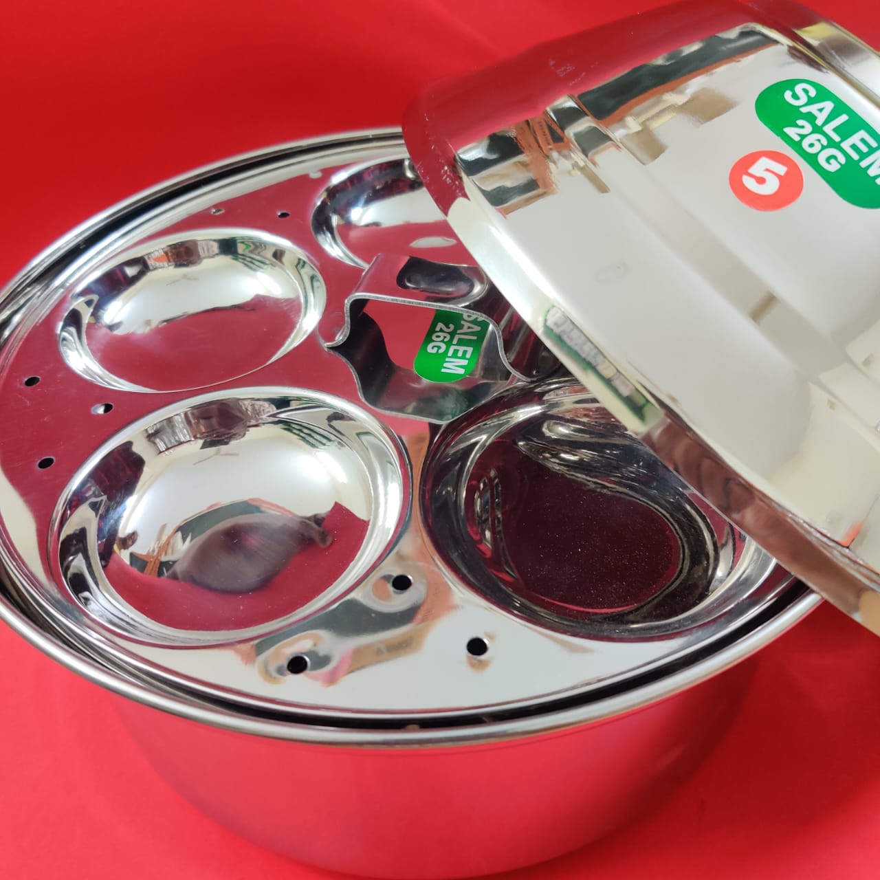 Idli steamer Without Hole Set Small with Idiyappam Steamer (5 Idlis)