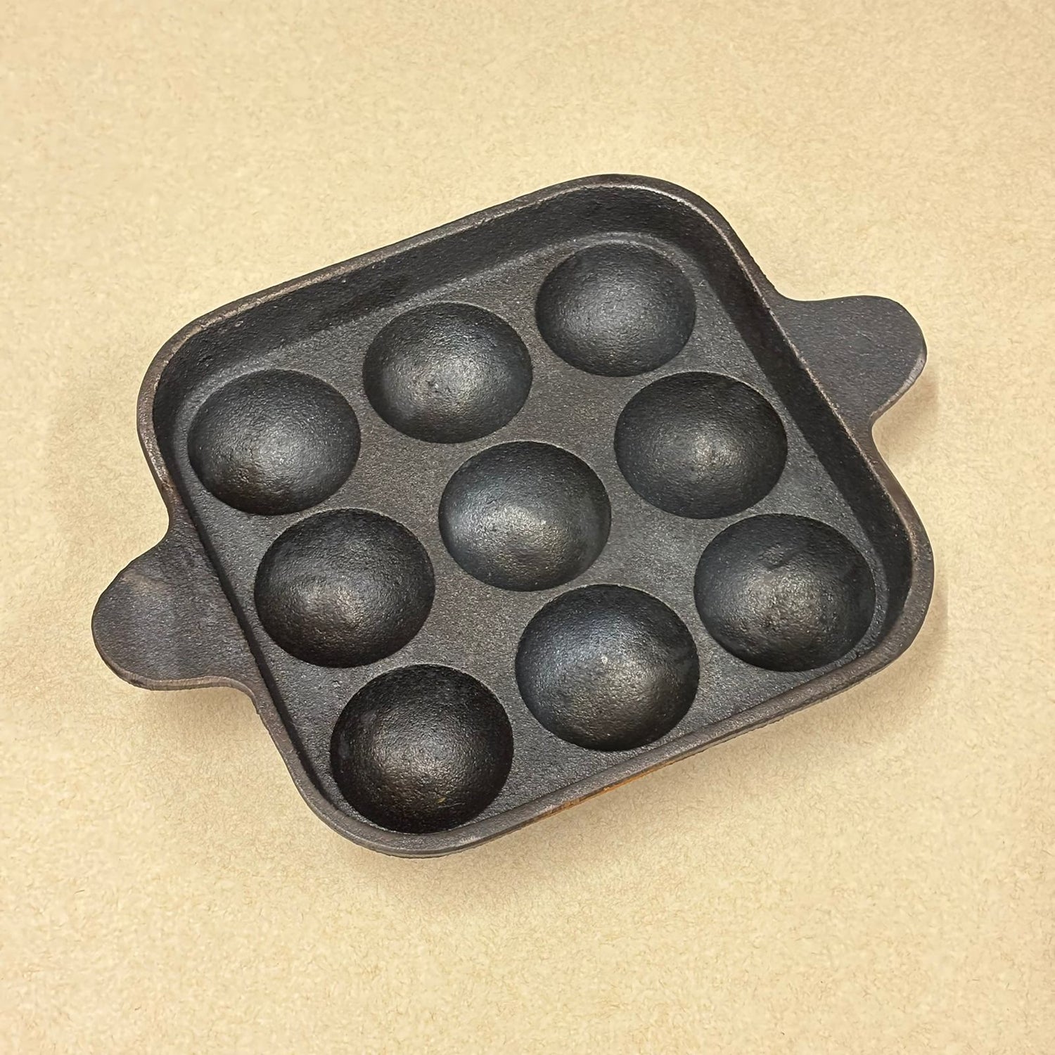 Cast iron kuzhi paniyaram square pan – top view