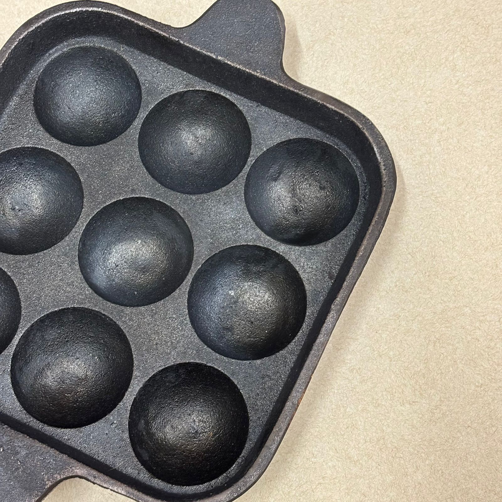  Square cast iron paniyaram pan