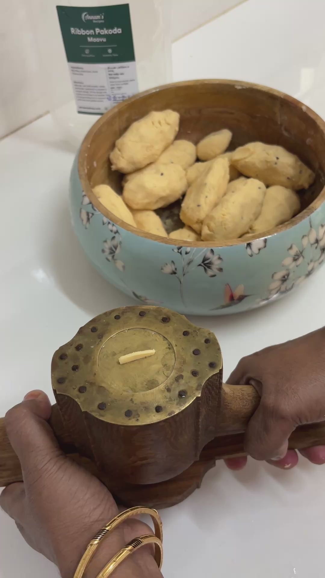 How to make Ribbon Pakoda with Annam's Ribbon Pakoda Maavu – recipe video